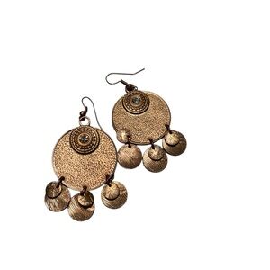 Chic Gold Dangle Earrings